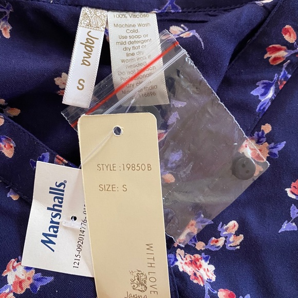 Floral Ruffle Crop Top ✨ - Picture 5 of 5